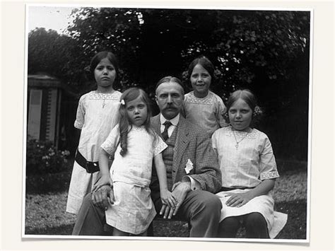 émile-maurice hermès great grandchildren